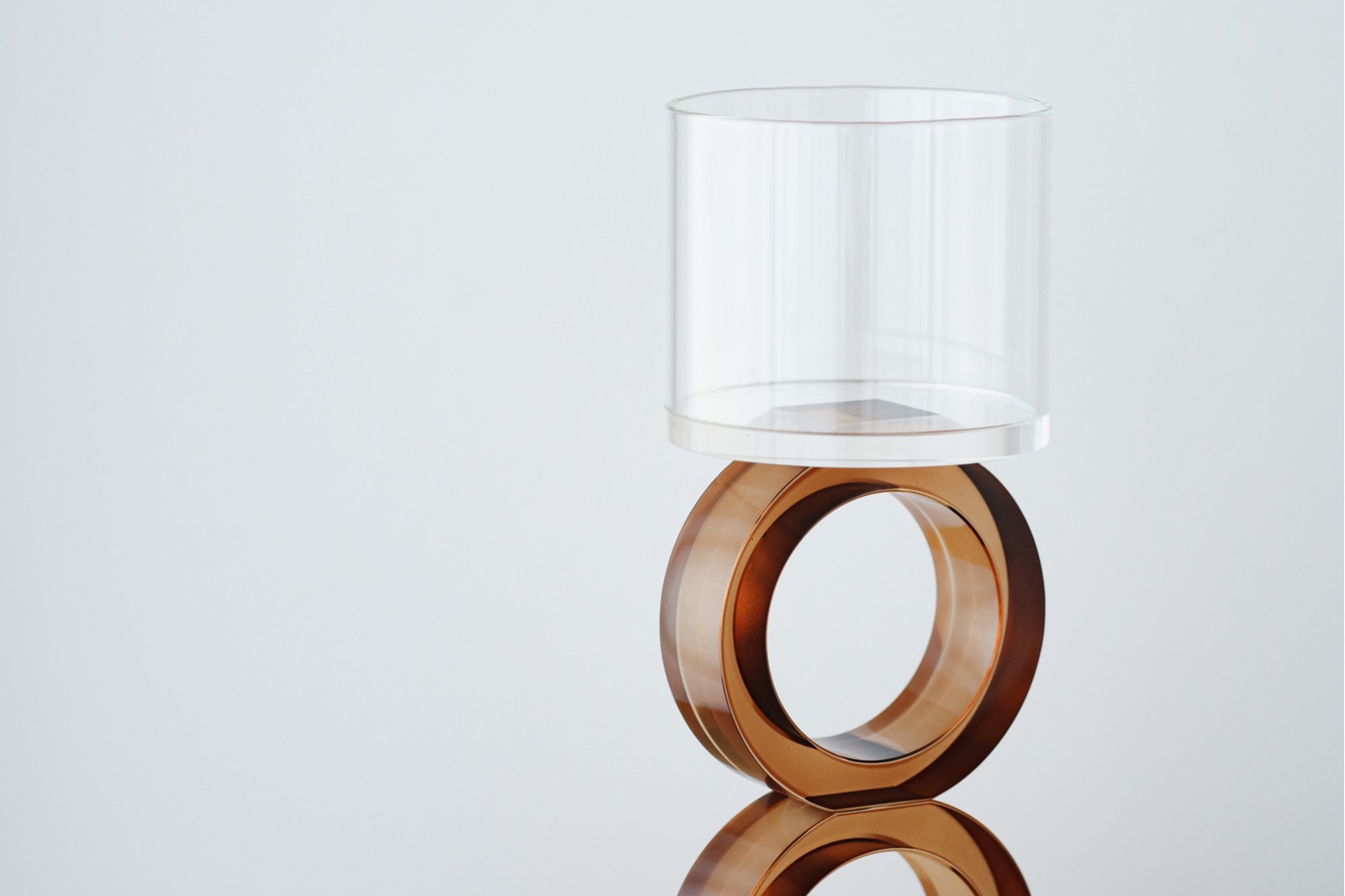 OURO COLLECTION: COLOURED CRYSTAL CANDLE HOLDERS
