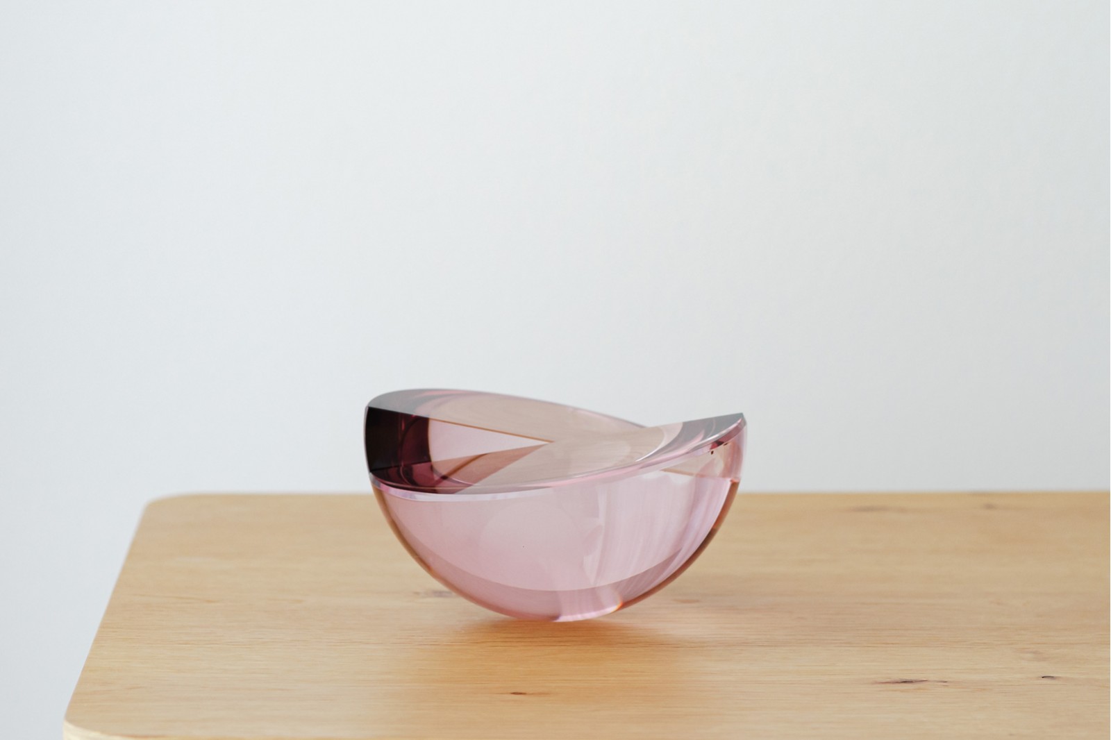 SPHERES COLLECTION: COLOURED GLASS DECORATION