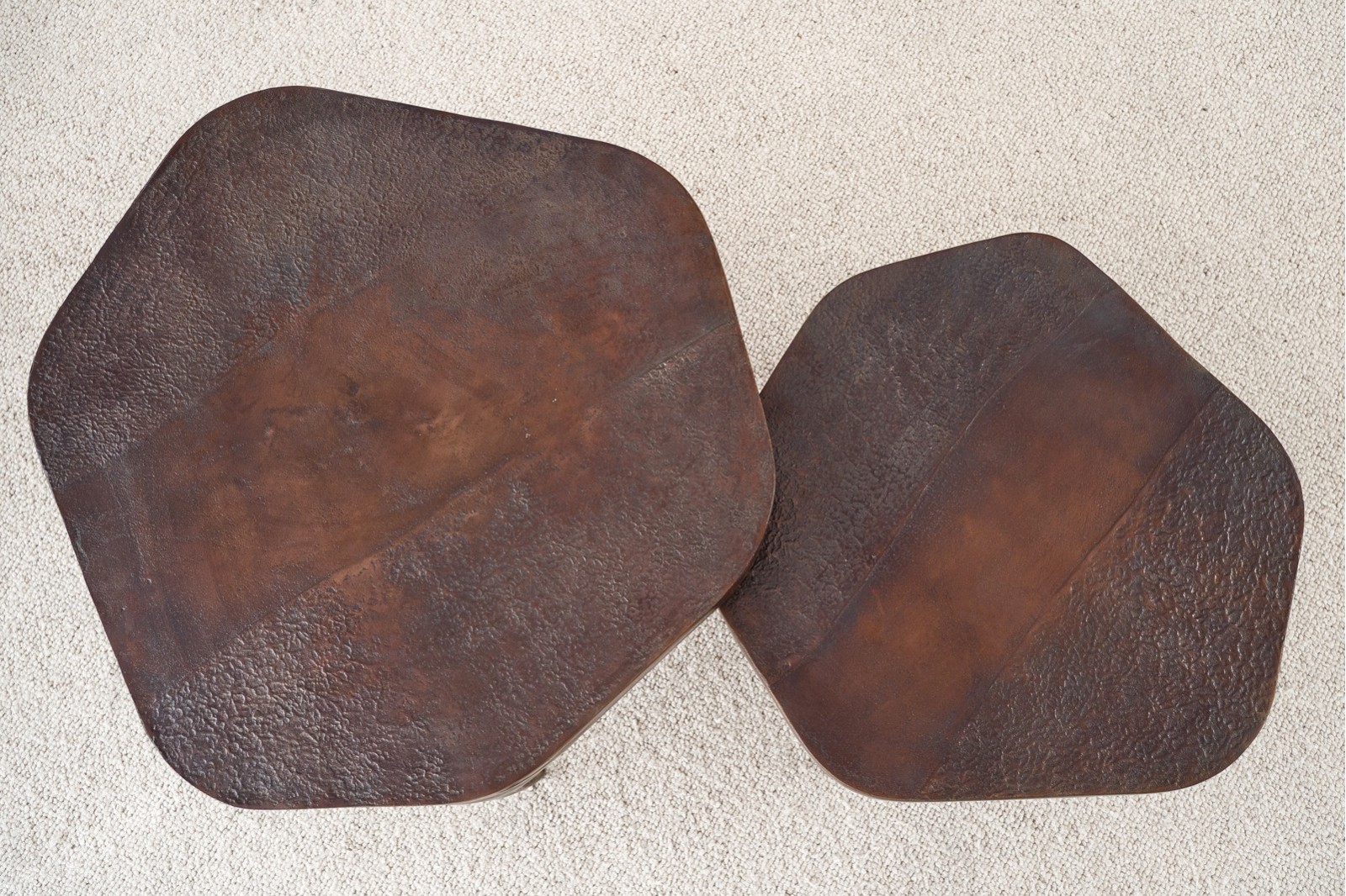 SET 2 COFFEE TABLES. NAIN. OXIDE FINISH