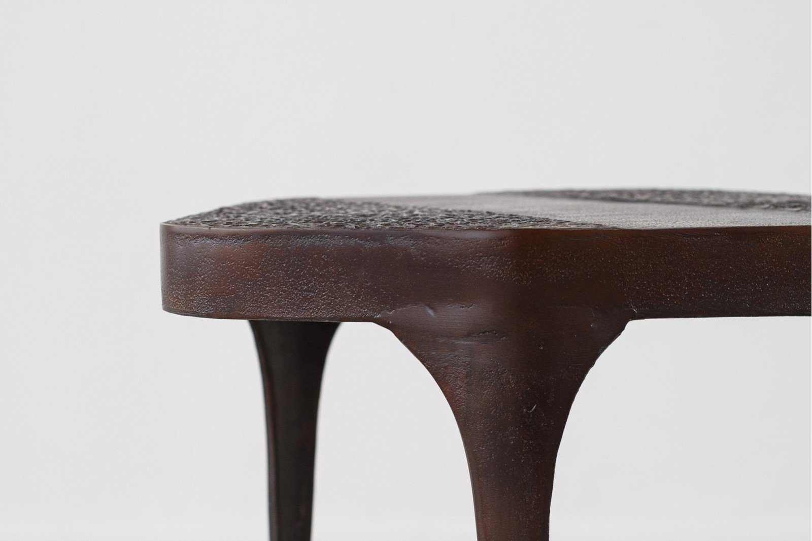 SET 2 SIDE TABLES. NAIN. OXIDE