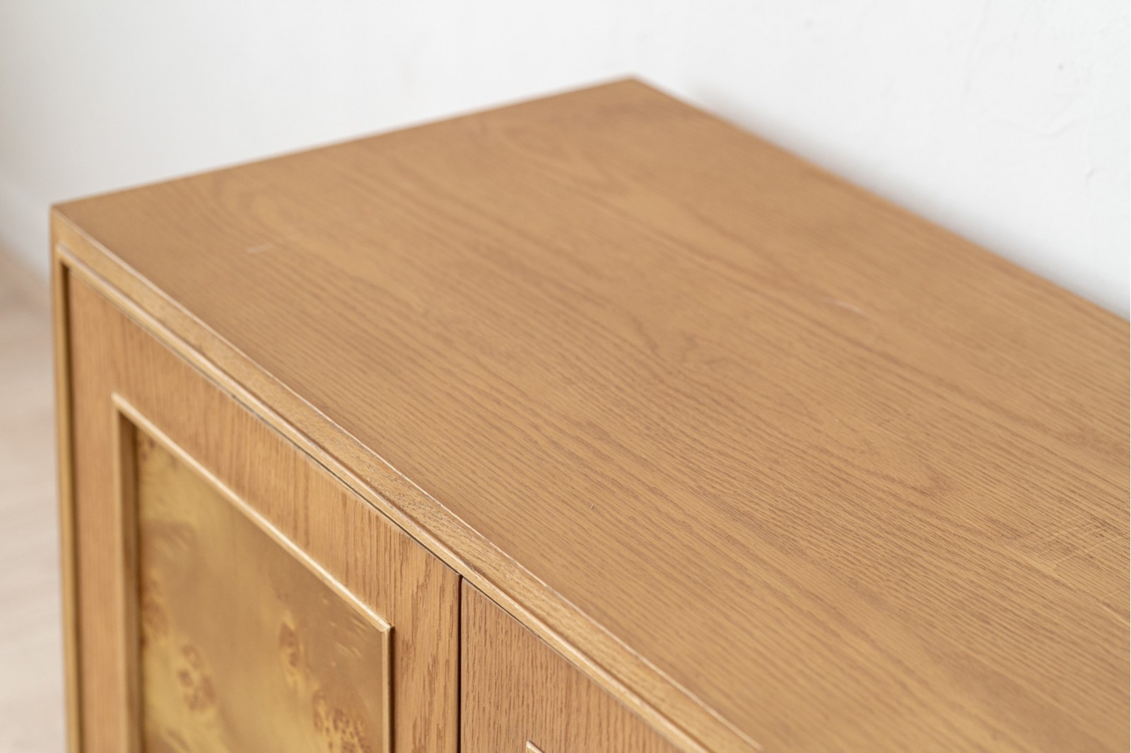 TERRA TV CABINET. LIGHT STAINED OAK