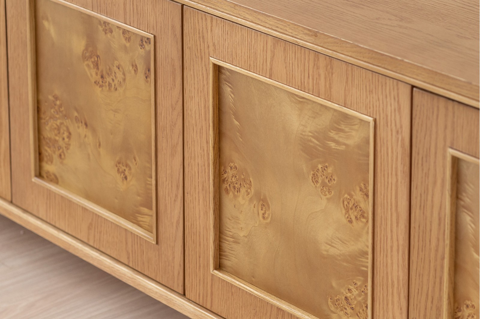 TERRA TV CABINET. LIGHT STAINED OAK