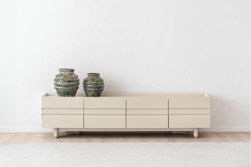 EO TV UNIT. CERAMIC TOP AND GLOSSY BEIGE LACQUER