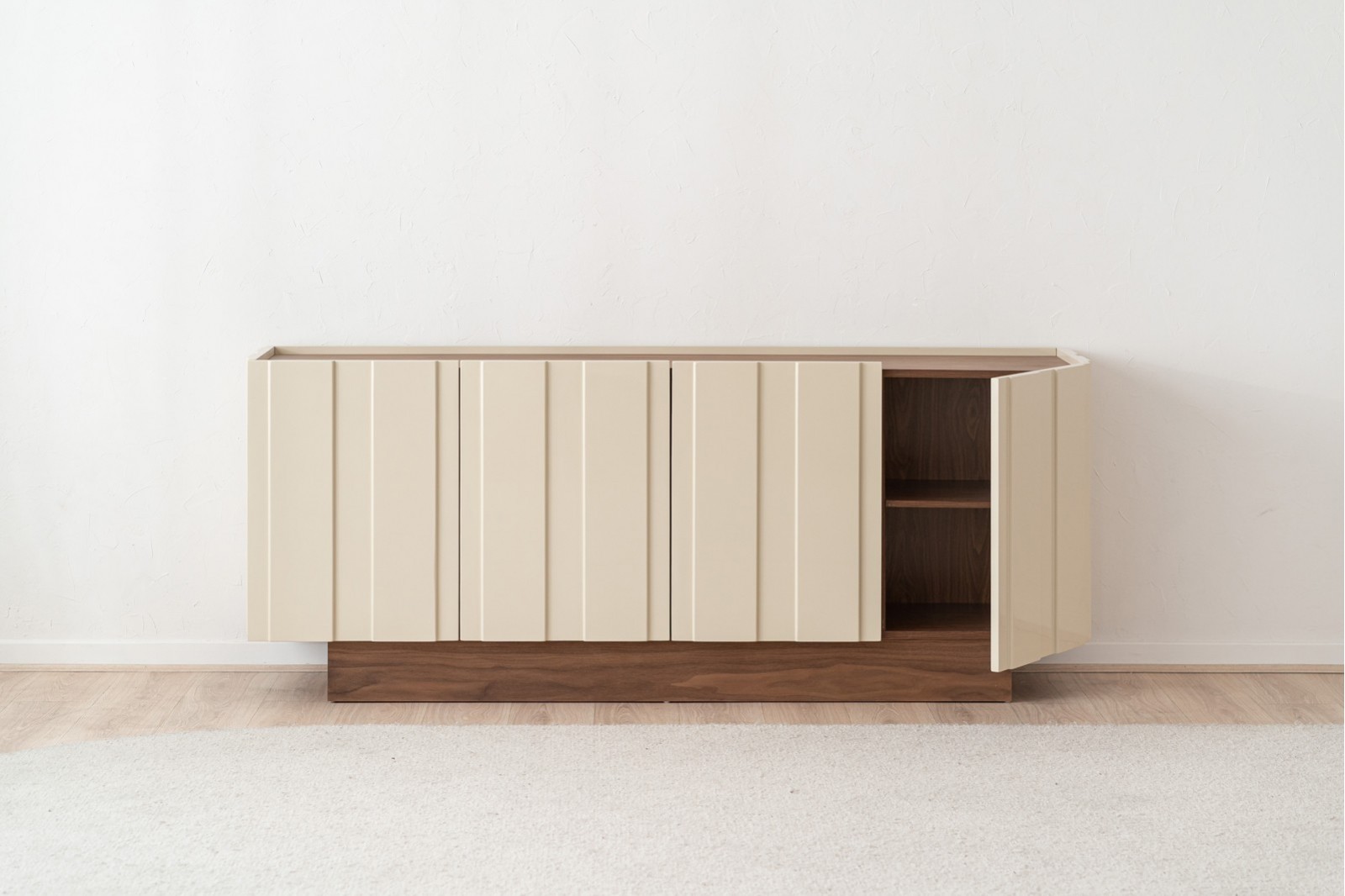SIDEBOARD OBI. WALNUT AND GLOSSY BEIGE LACQUER