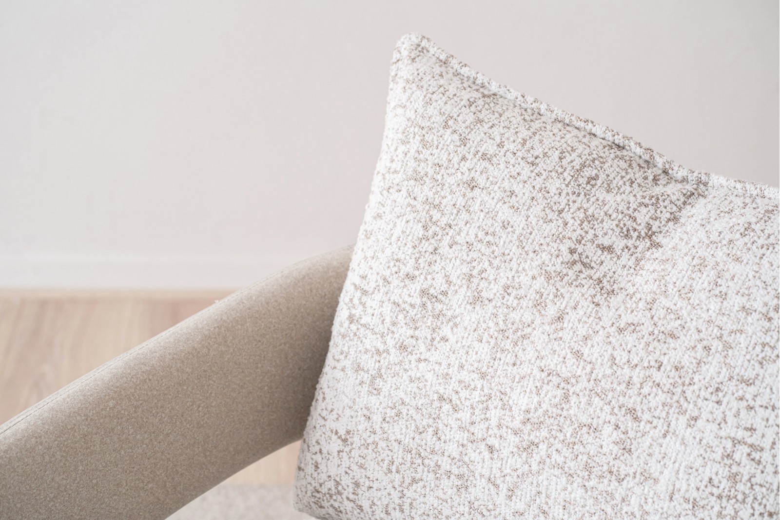 ARMCHAIR. SAND AND GREY-WHITE.