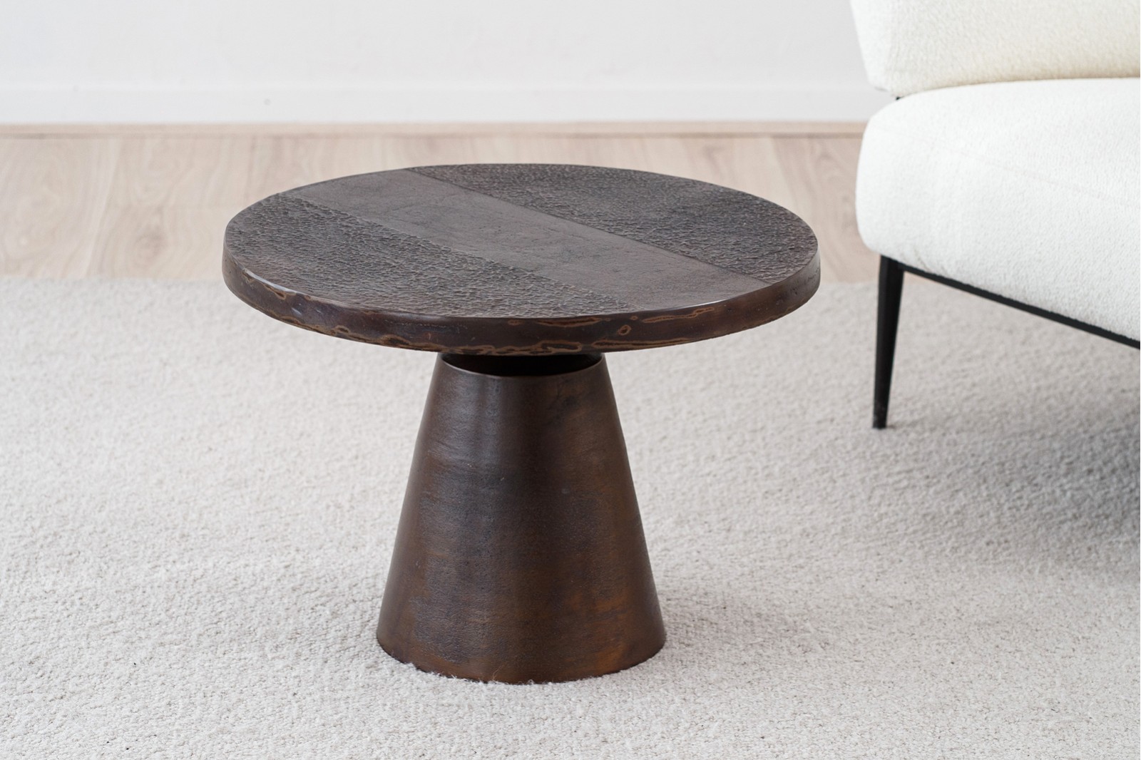 MAT SIDE TABLES: AGED BRONZE METAL