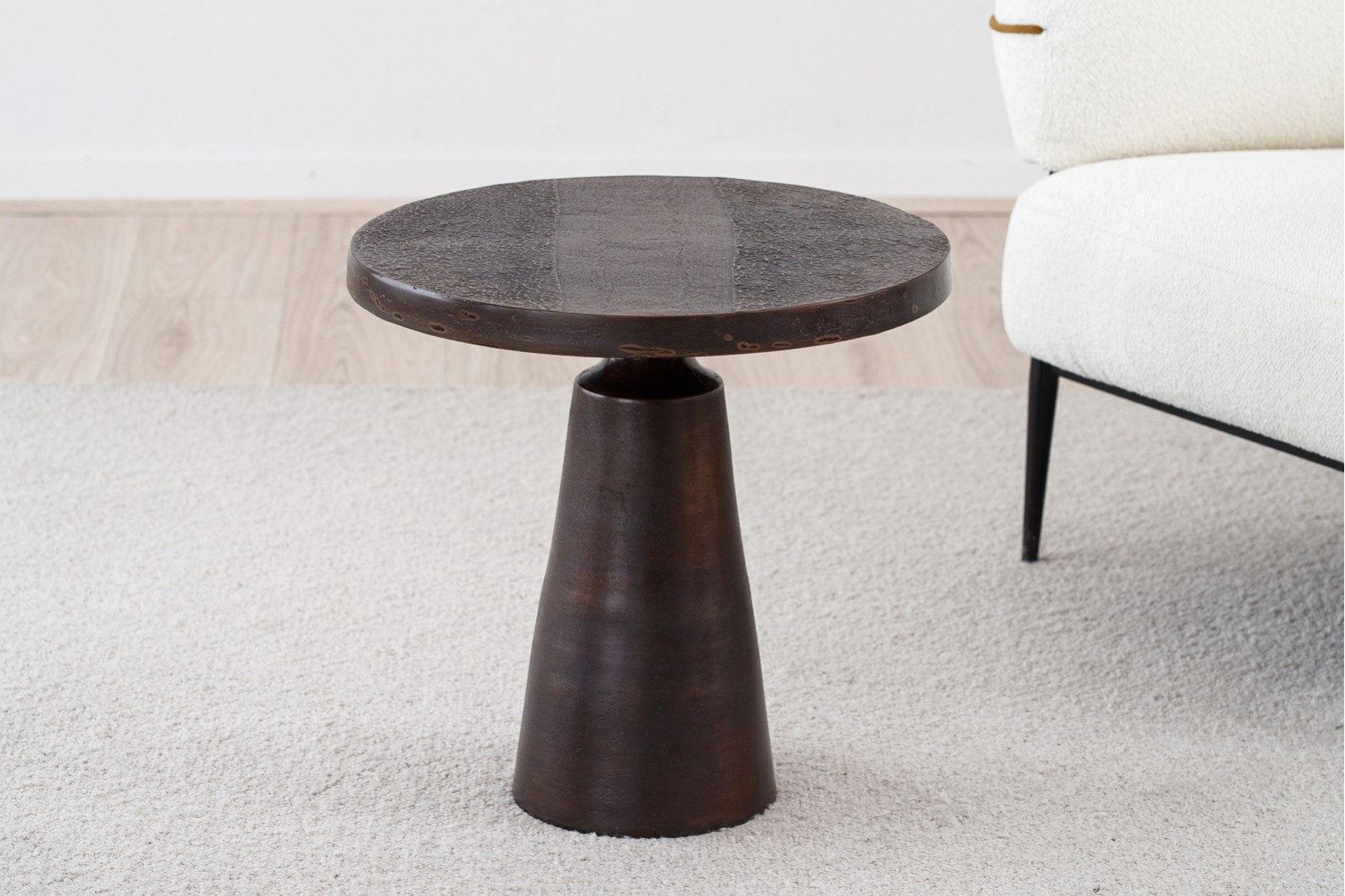 MAT SIDE TABLES: AGED BRONZE METAL