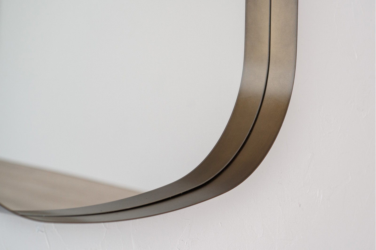 ORGANIC MIRROR N1. WALL MIRROR