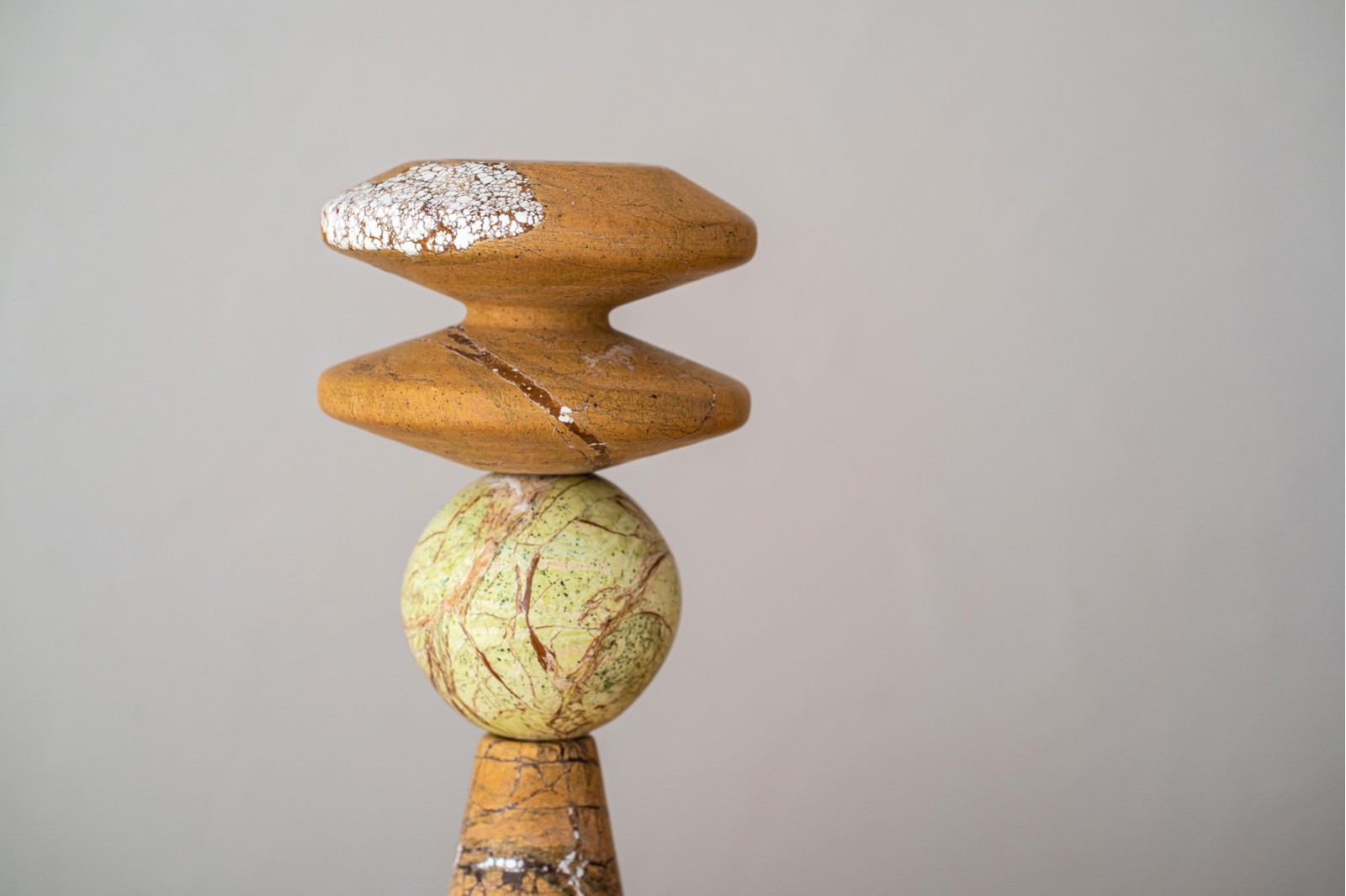 CANDELABRO CEIBE N1.MÁRMOL.MARRÓN VERDE