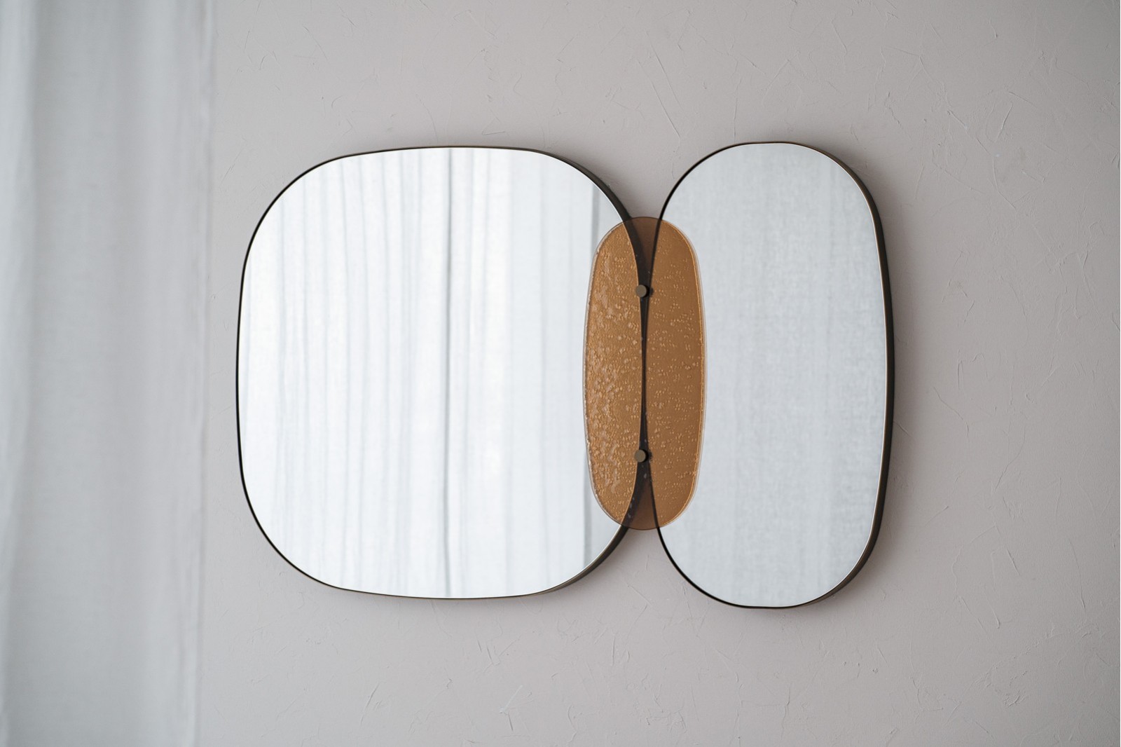 ESPEJO DE PARED CON VIDRIO AMBAR