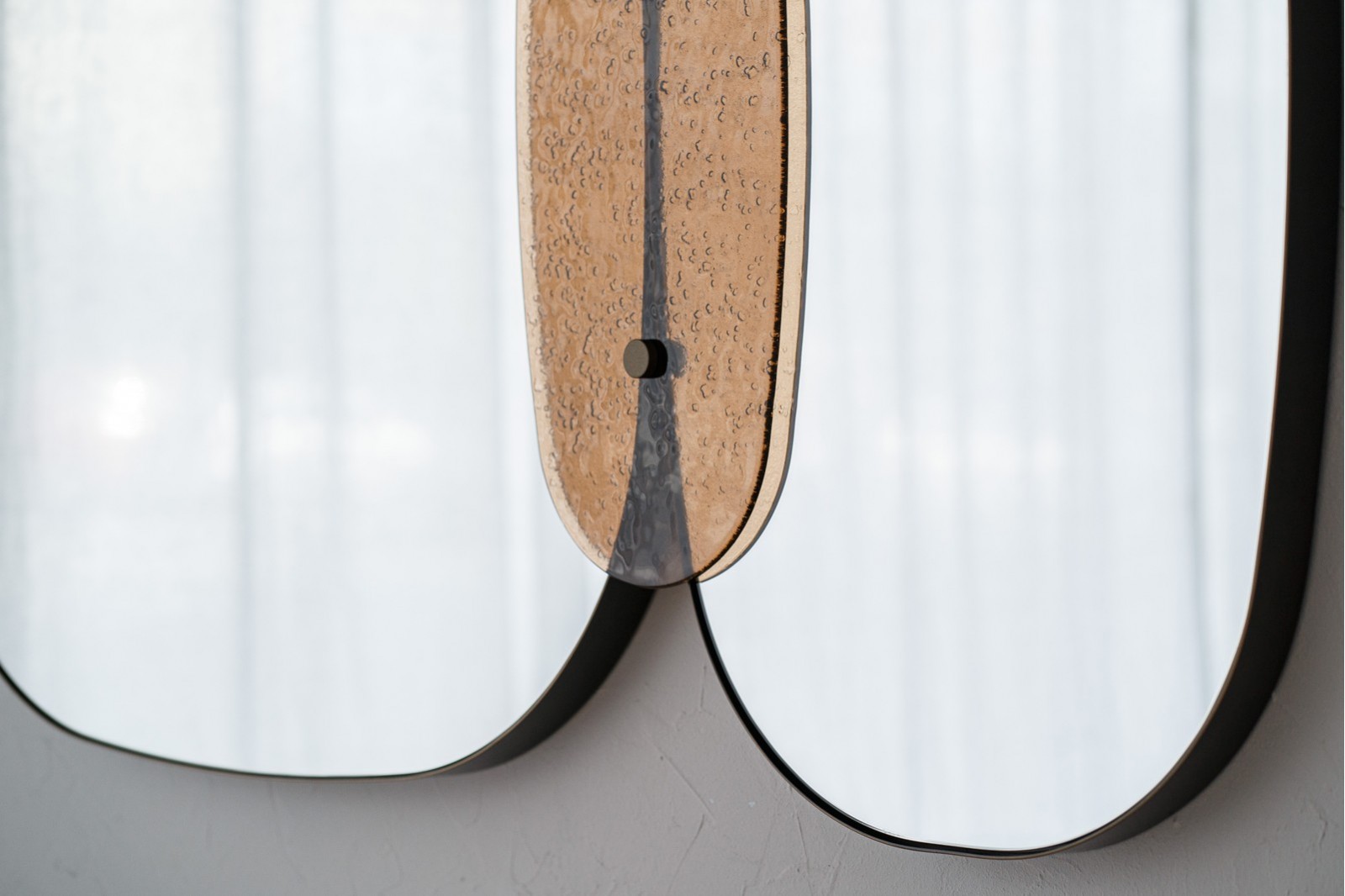 ESPEJO DE PARED CON VIDRIO AMBAR