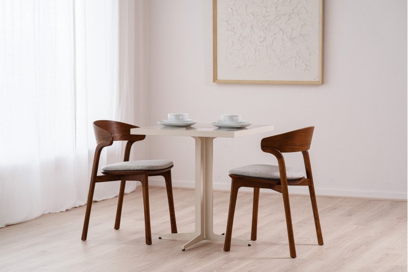 DINING -COFFEE TABLE. SQUARE. CERAMIC & METAL. S1