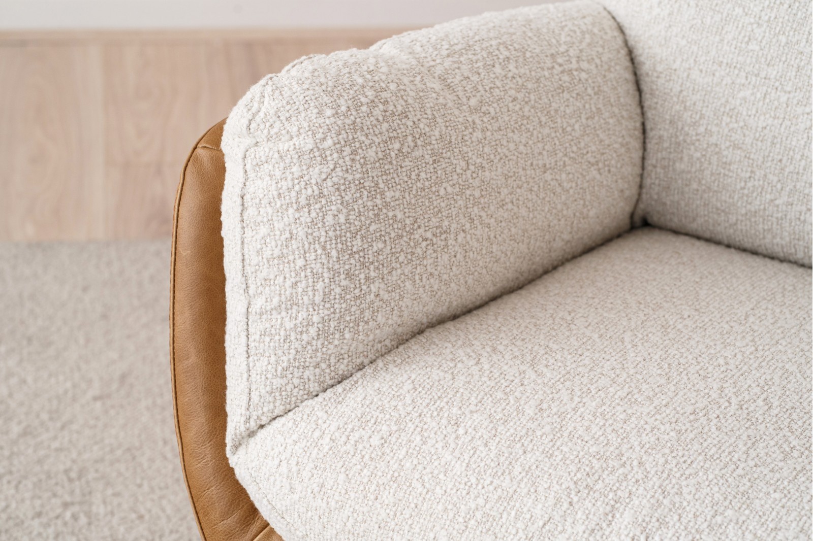 SWIVEL ARMCHAIR. LEATHER & BOUCLE FABRIC
