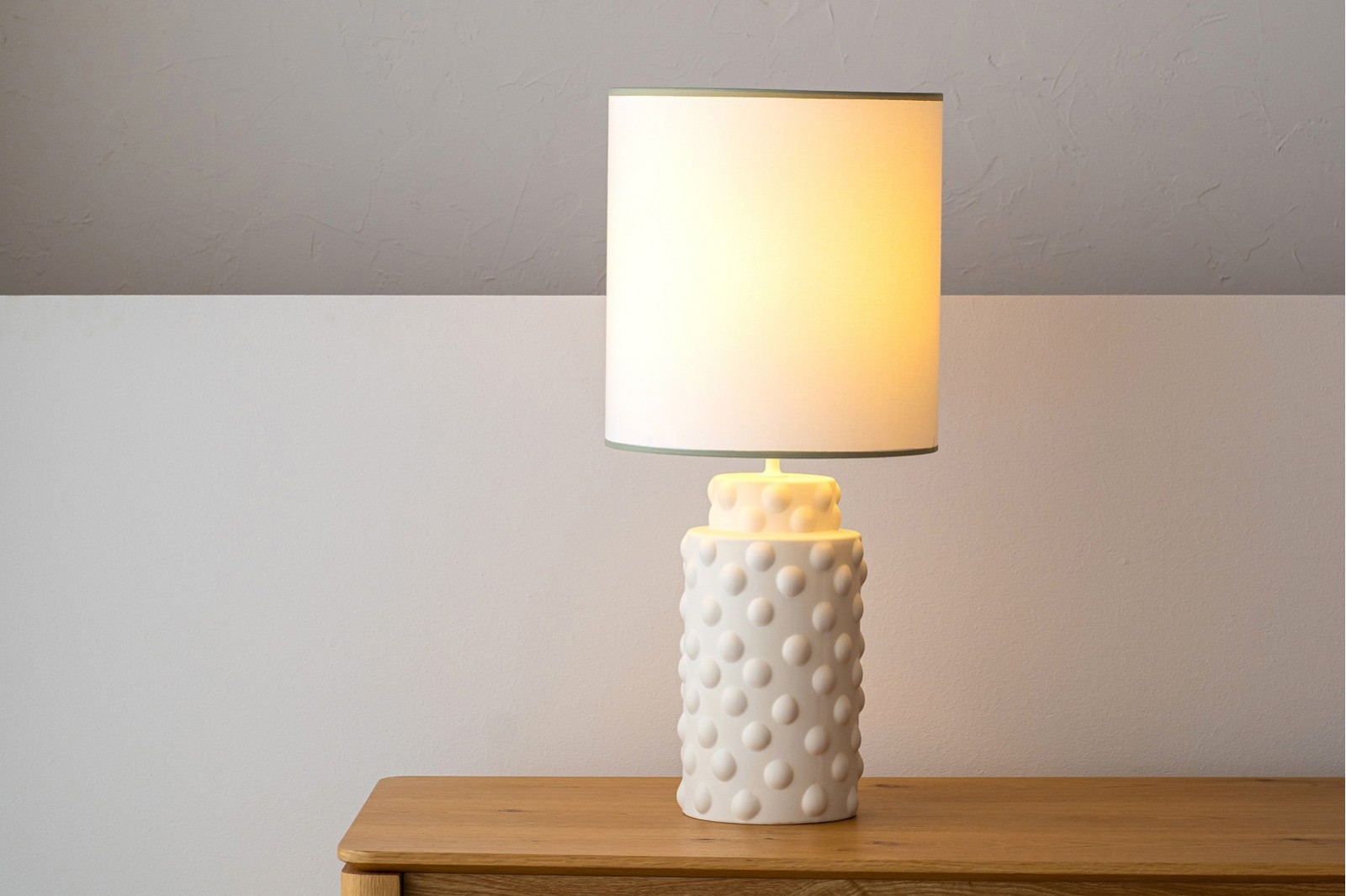 LAMPARA CERAMICA NOELA. BLANCO MATE