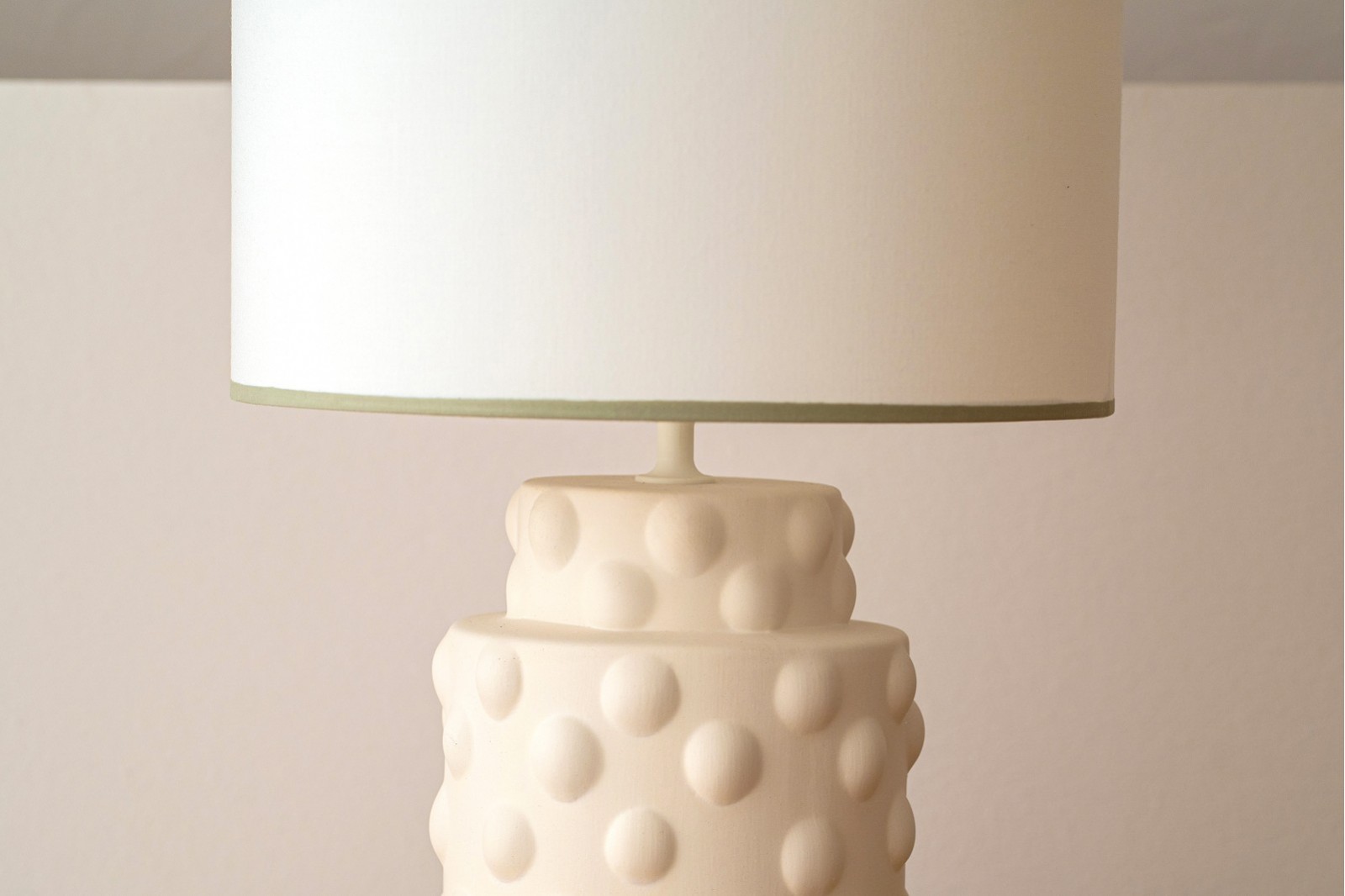 LAMPARA CERAMICA NOELA. BLANCO MATE