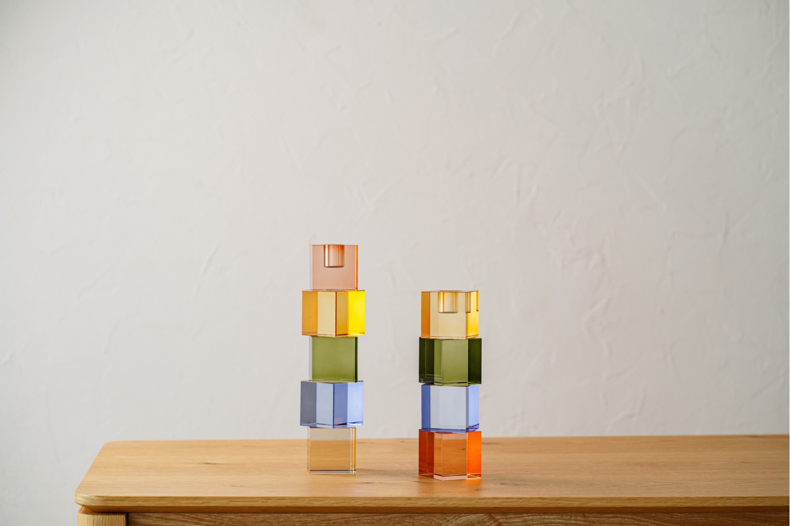 ELTA COLLECTION: LIMA AND GREEN CRYSTAL CANDLE HOLDERS