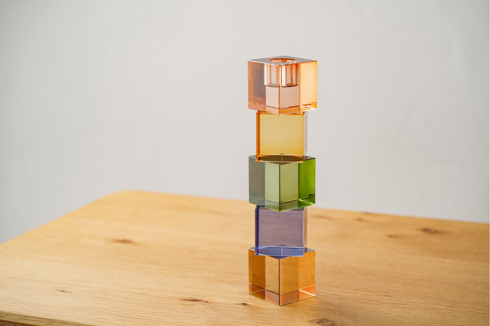 ELTA COLLECTION: LIMA AND GREEN CRYSTAL CANDLE HOLDERS