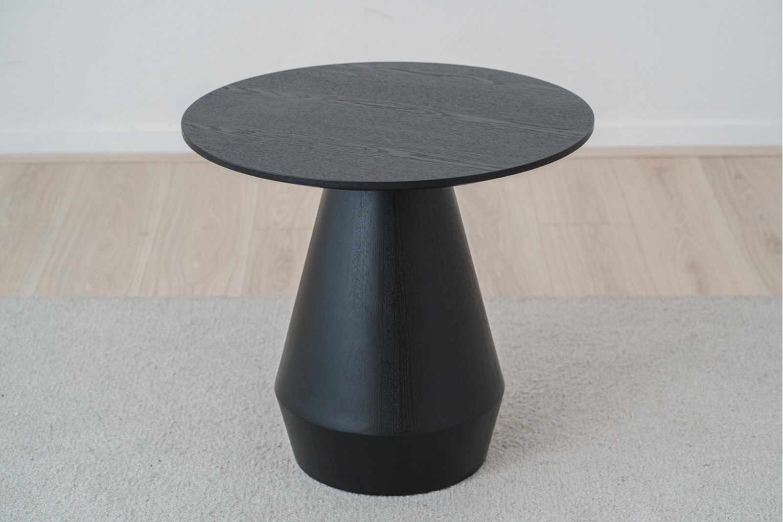 SIDE TABLE. BLACK ASH