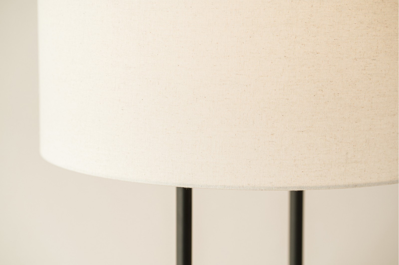 MARINA FLOOR LAMP. MARBLE METAL LINEN