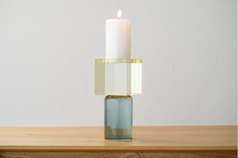 CANDELABRO ILY. TURQUESA Y LIMA SUAVE