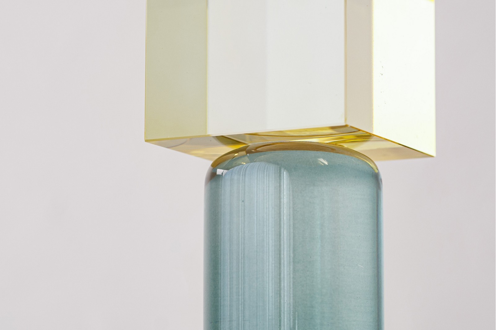 CHANDELIER ILY. TURQUOISE ET LIME DOUX