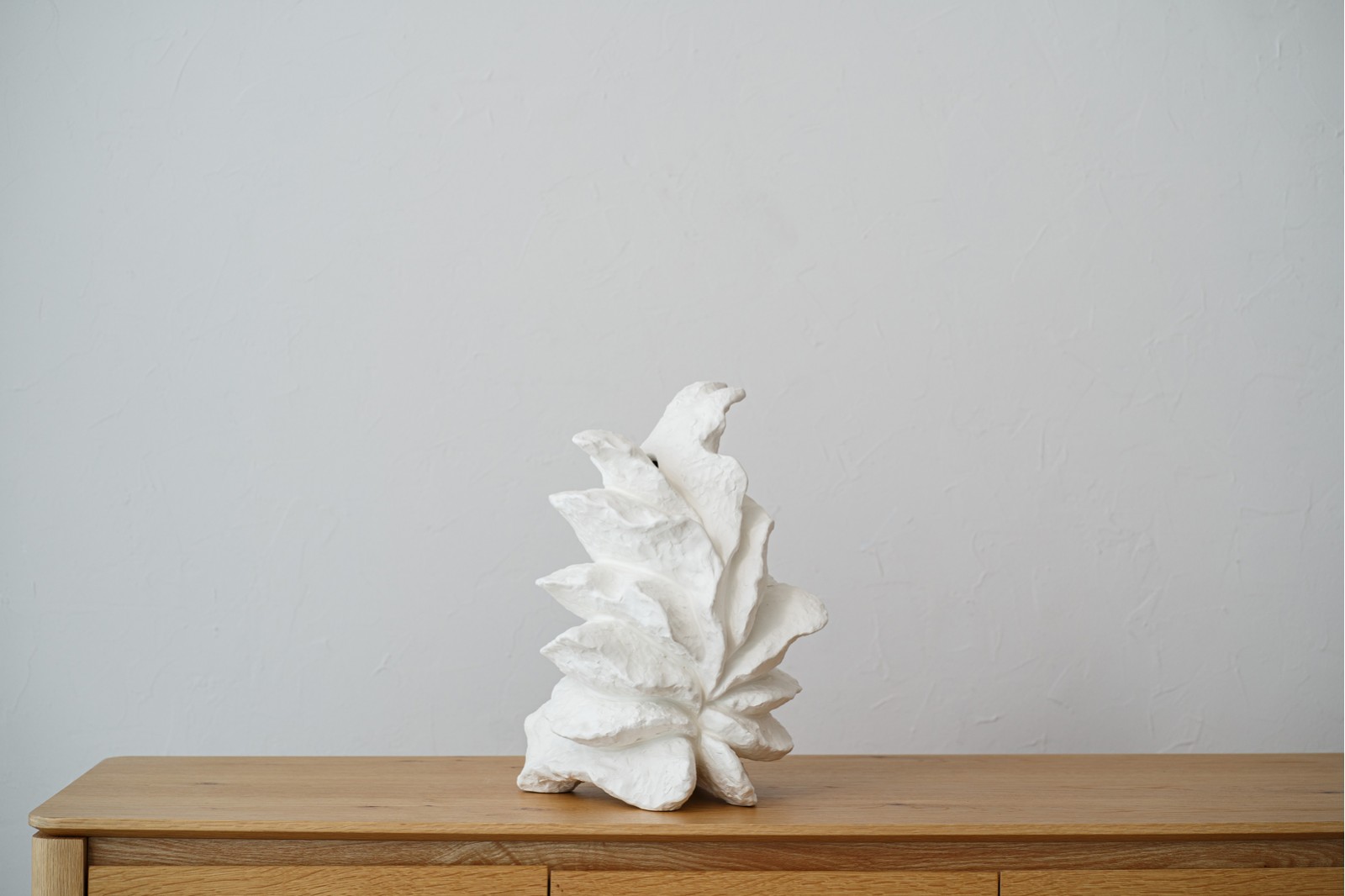 WAVES COLLECTION: MATTE CERAMIC VASES