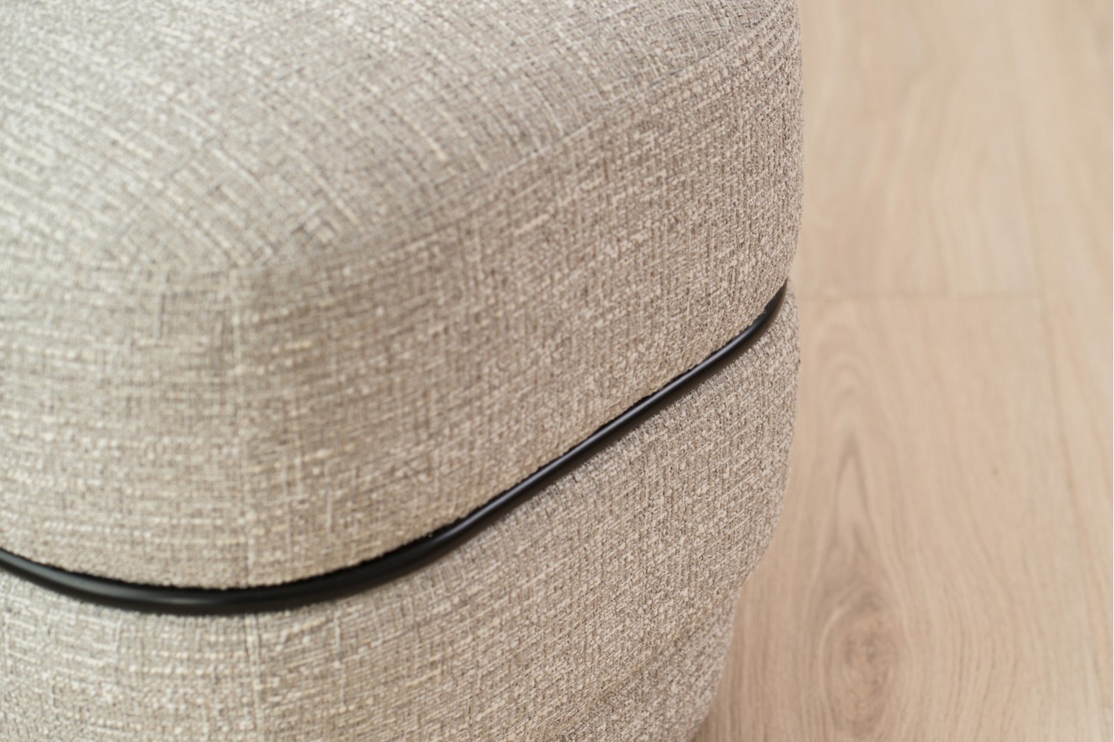 SET DE 2 POUFS ELIS. GRIS ET BEIGE