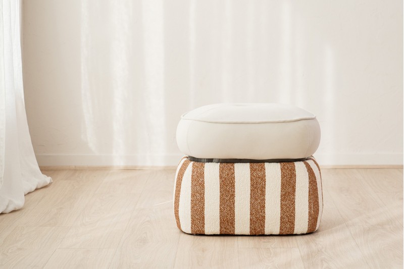 SET DE 2 POUFS DUNA. PIERRE ET TERRE CUITE