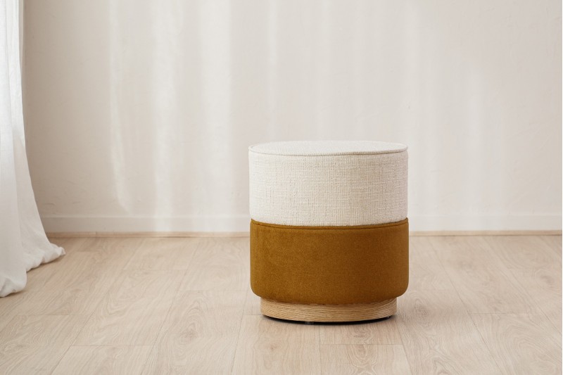 SET OF 2 ADA POUFS. IVORY AND MUSTARD TONES