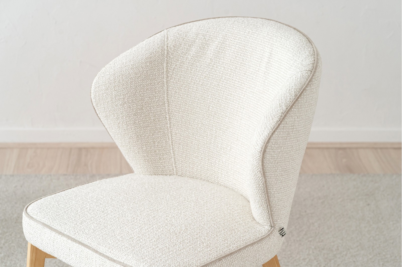 SET 2 CHAISES EVA.IVOIRE. TAUPE