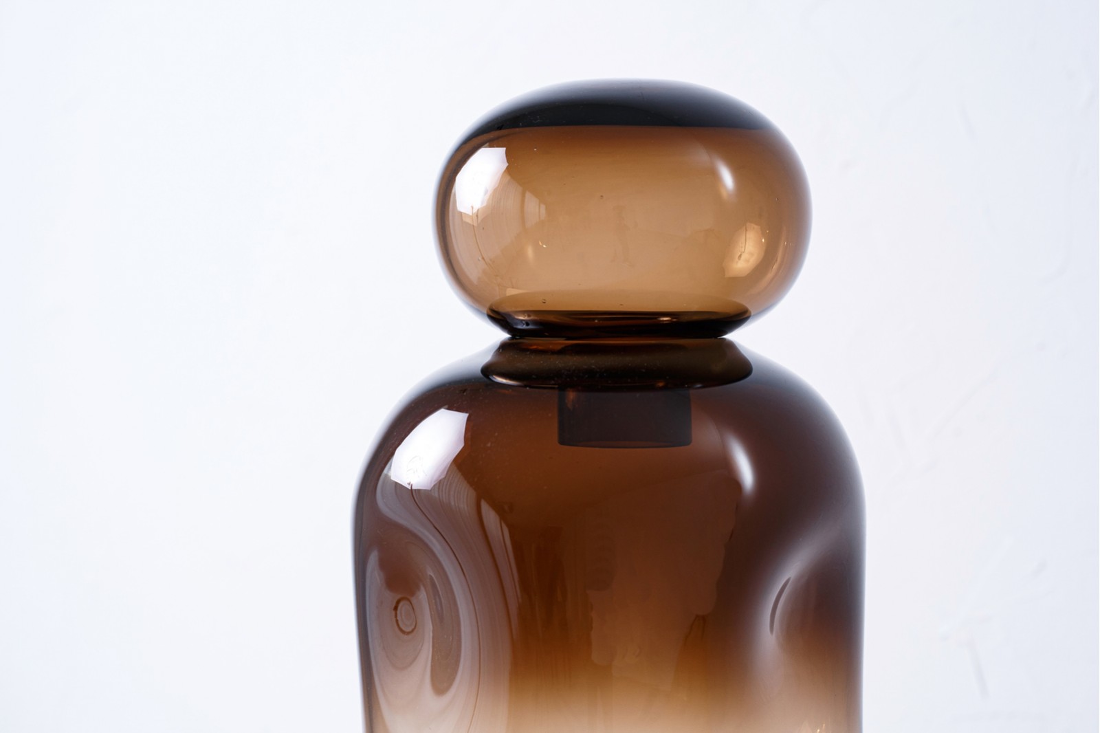 COLECCIÓN OMBA: BOTELLAS VIDRIO COLOR