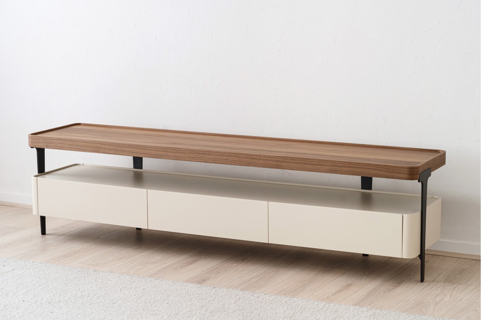 MUEBLE TV SARELA LACADO BEIGE MATE NOGAL