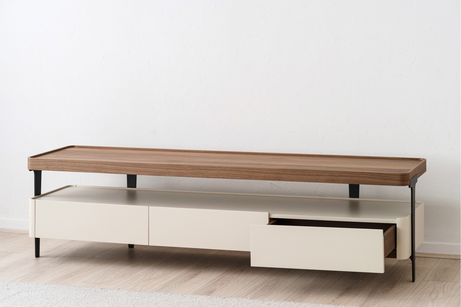 MUEBLE TV SARELA LACADO BEIGE MATE NOGAL