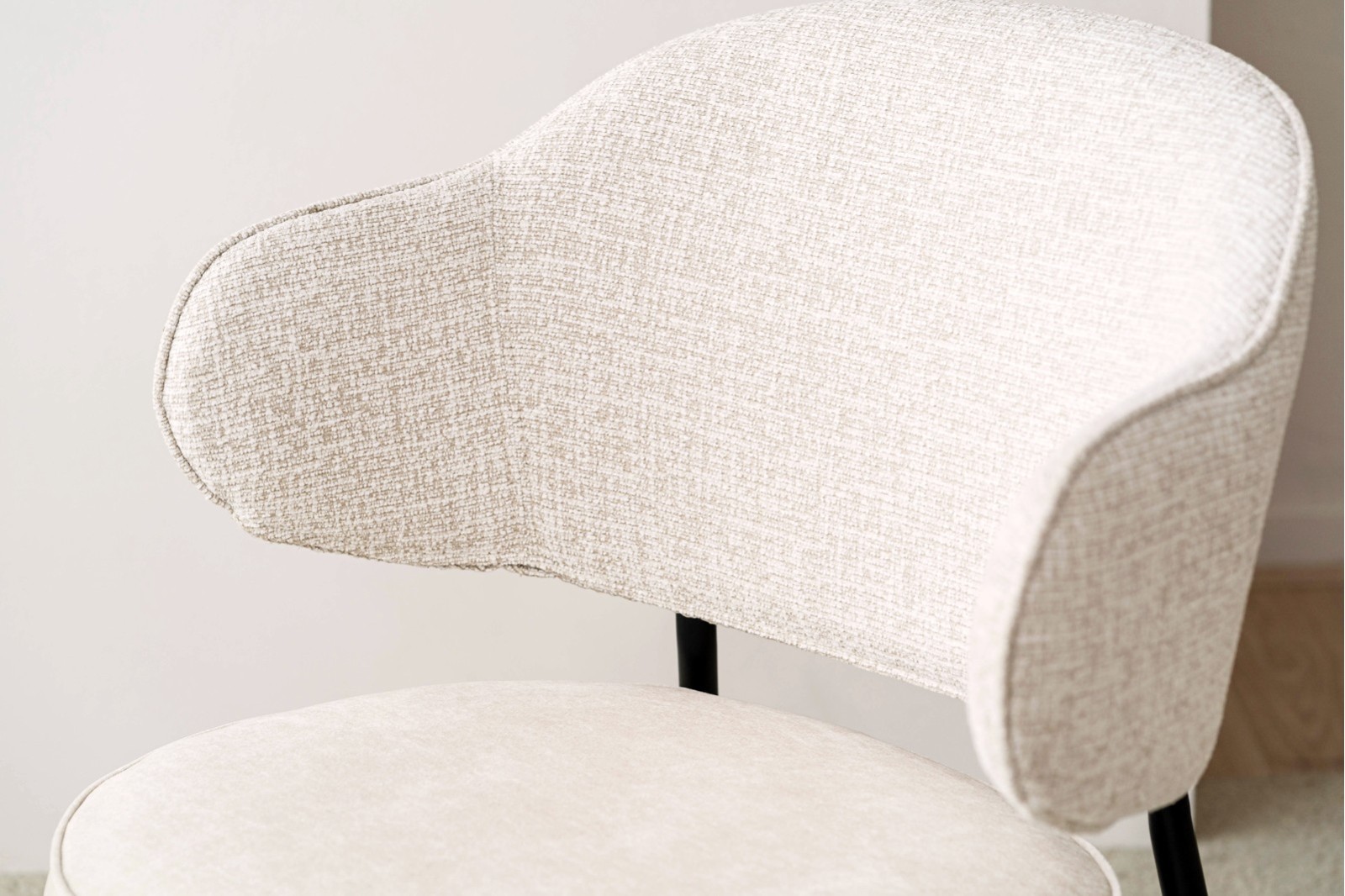 SET 2 SILLAS CLOE METAL. BEIGE Y CREMA