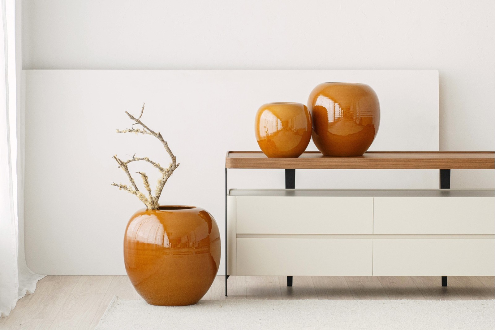 COLECCIÓN AURA : JARRONES CERÁMICA CARAMELO| VP Interiorismo