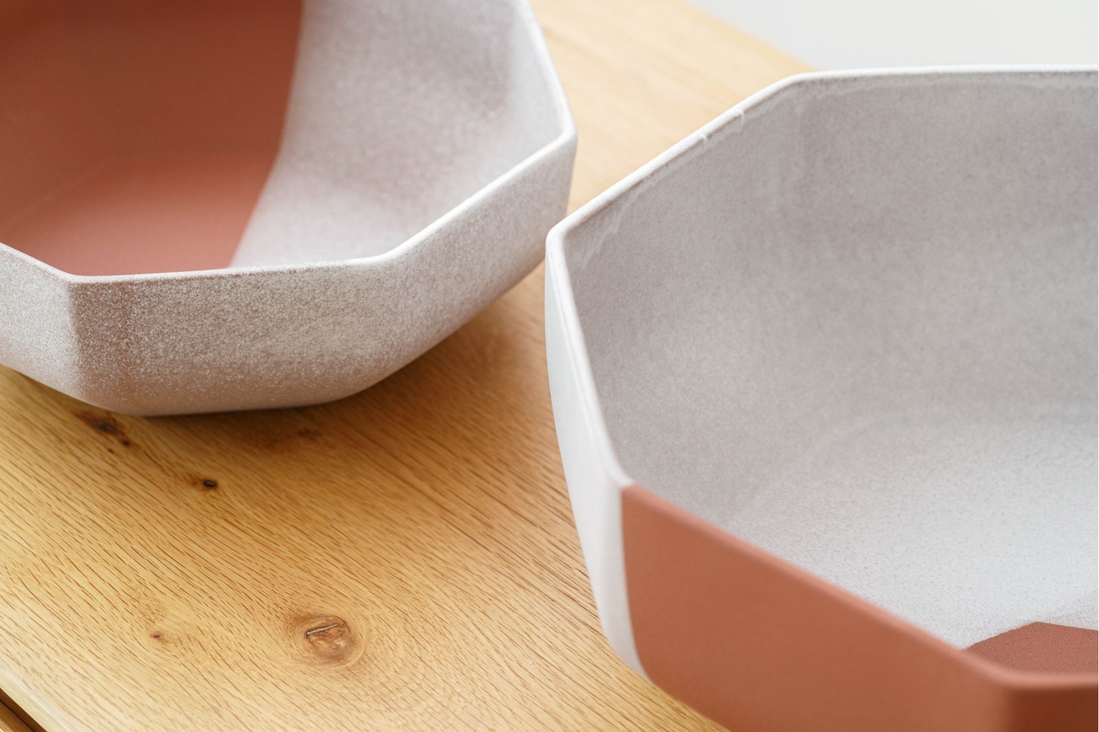 COLECCIÓN OIA: CENTROS CERÁMICA TERRACOTA| VP Interiorismo