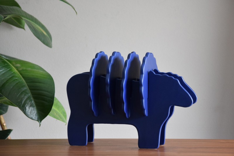 FIGURA OVEJA GERTRUDIS. AZUL MATE PE