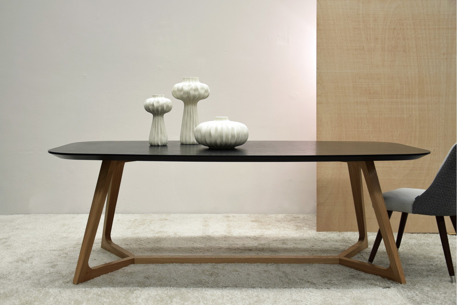 DINING TABLE BLACK AND NATURAL ASH