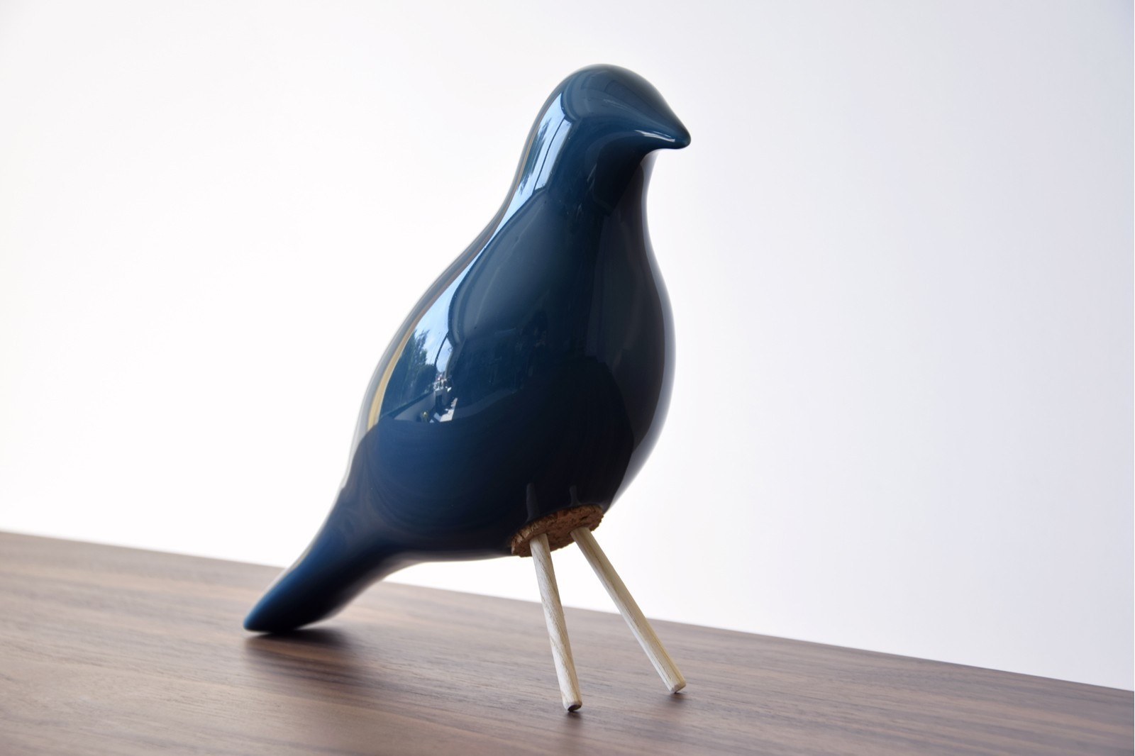 CERAMIC BIRD. GLOSSY BLUE 